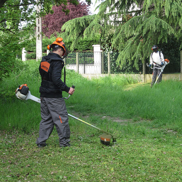 Photos-Service-1_600w